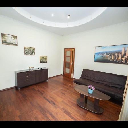 Kievapart Appartement Buitenkant foto