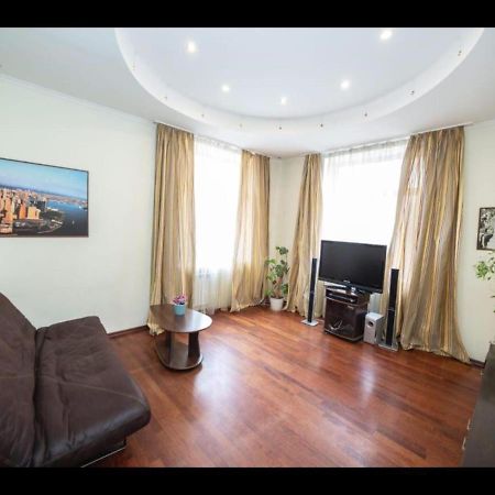 Kievapart Appartement Buitenkant foto