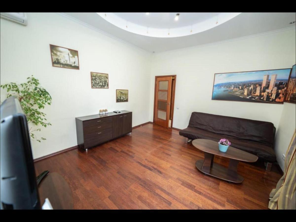 Kievapart Appartement Buitenkant foto
